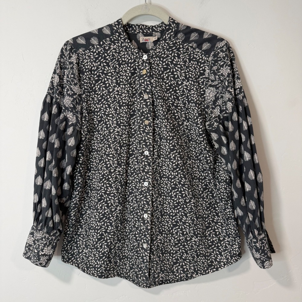Faherty Womens Adalyn Top Shirt Small Gray Cream Organic Cotton Printed Blouse